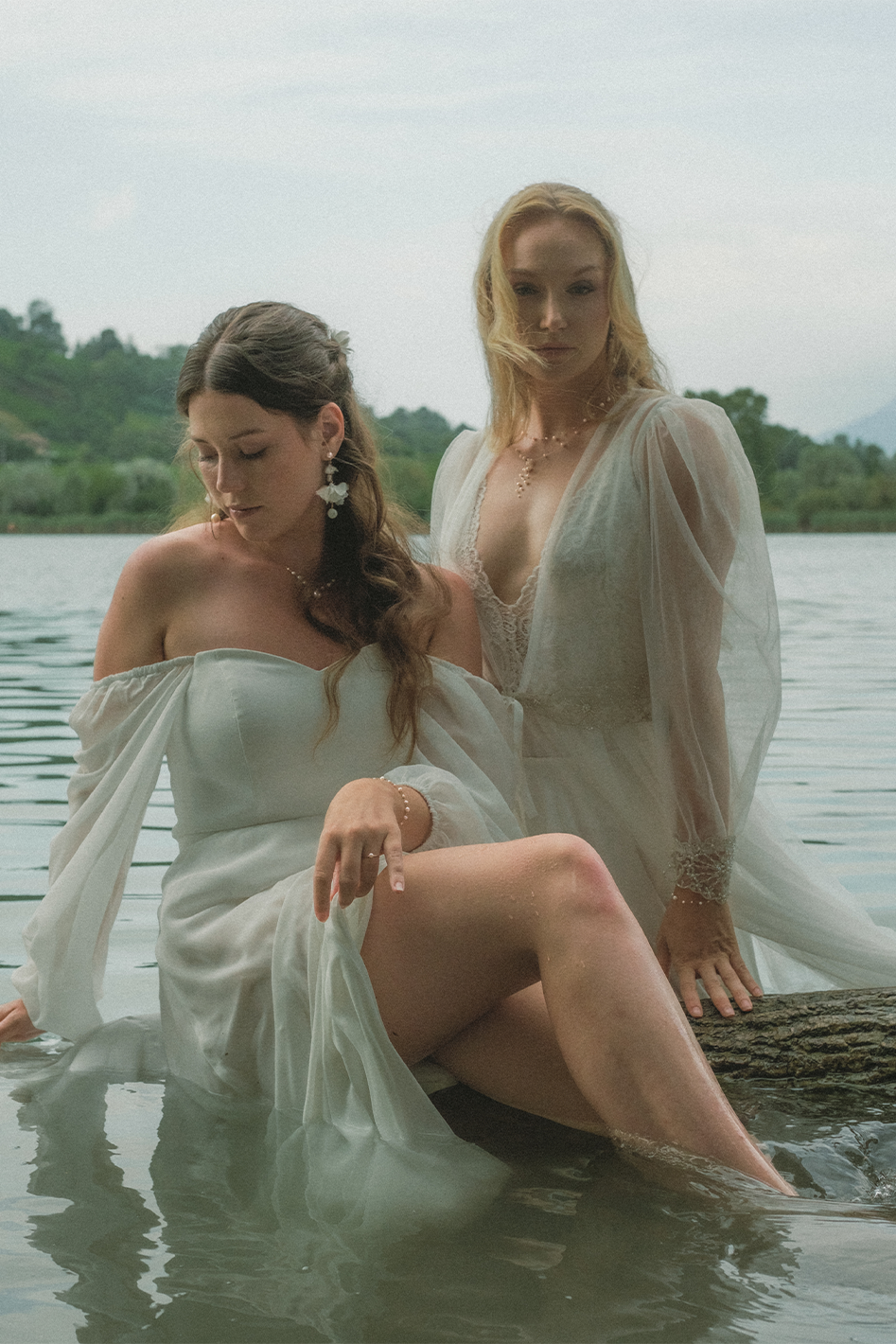 Lou - Collier de perles de Bohème pour la mariée contemporaine