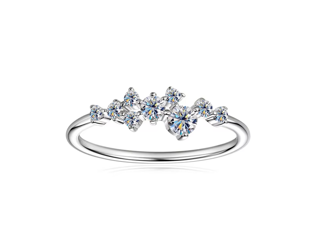 Bague Grappe de diamants Moissanite (pré-commande)